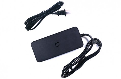 Зарядное устройство для велосипеда Qicycle EF1 power adapter